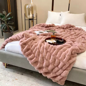 Maʻamau 100% Polyester Warm Embossed Luxury Rabbit Faux Fur Throw Blanket