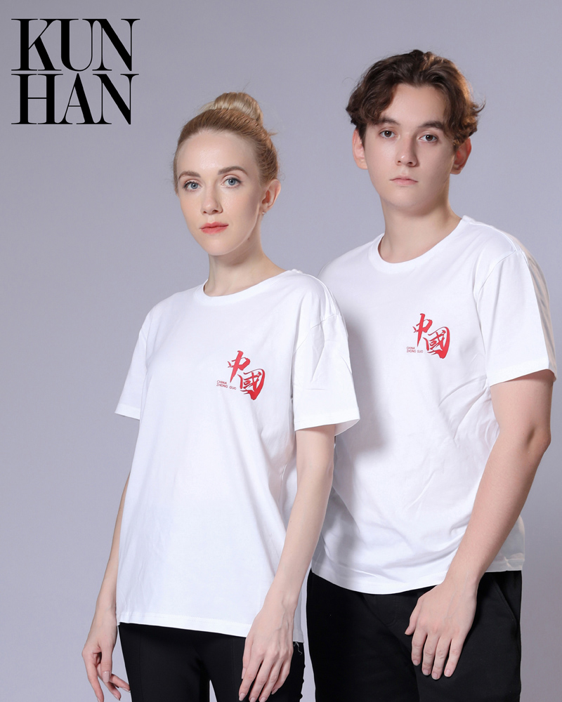 Lovers aksidantèl pandan ete T-shirt manch kout mòd tandans ki lach