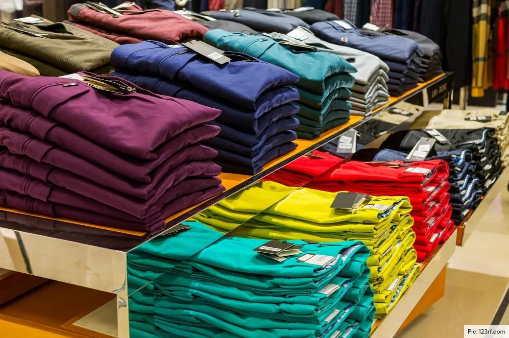 Kalhoty a trička tvoří 40 % německého dovozu oděvů v prvním čtvrtletí