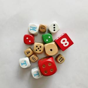 Custom game dice board game pieces wooden dices wooden bits