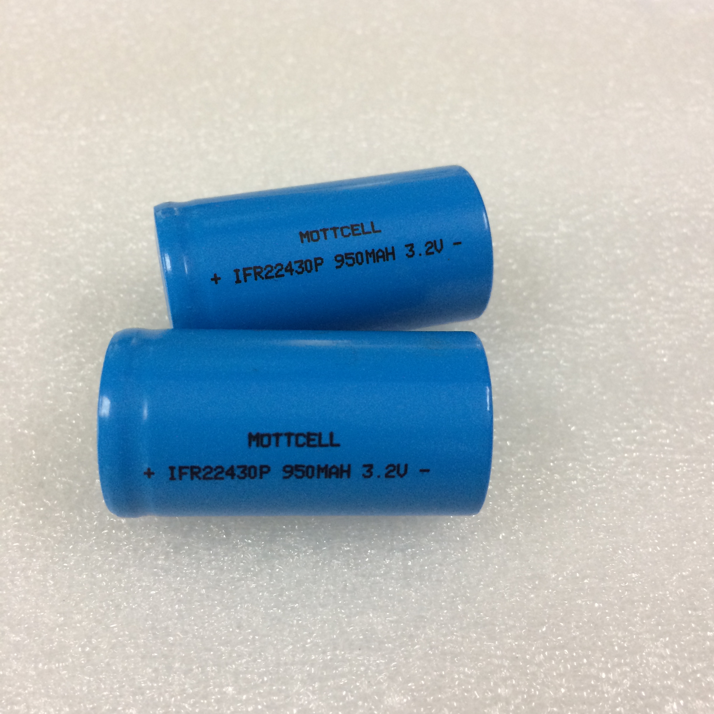 Bateria recarregável de ferro de lítio 22430, icr22430p, 3.7v, células de bateria de íon-lítio para lanternas, brinquedo elétrico