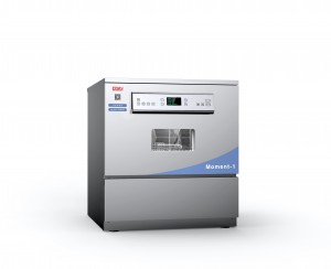 Fuldautomatisk glasflaskevaskemaskine til laboratorieflaskerensning installeret på en laboratoriebænk