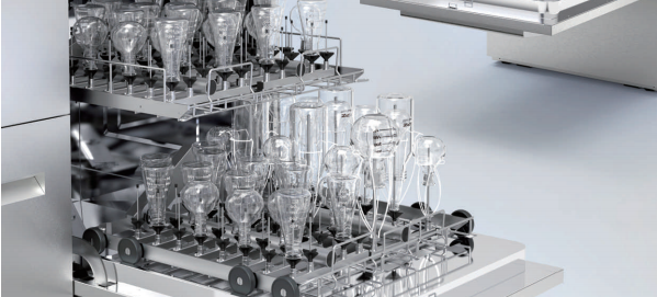 Laboratory Glassware Washer also need to cooperate with cleaning agents and pay attention to regular maintenance