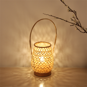 TL35 Настольная лампа из натурального бамбука ручной работы