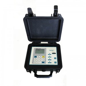 misuratore di portata ad ultrasuoni portatile con pinza per liquidi su misuratore di portata per acqua refrigerata