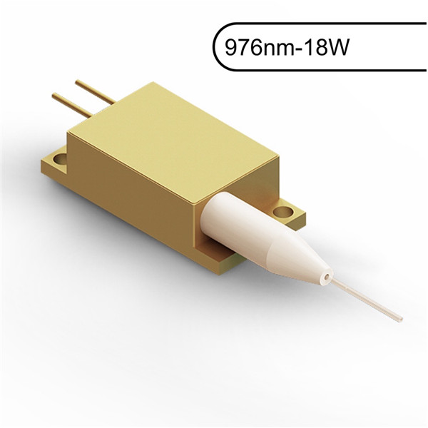 Laser à diode couplé à fibre stabilisée en longueur d'onde 976nm-18W