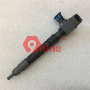 Injector 23670-11020 . Auto Parts Diesel Injector 23670-11020