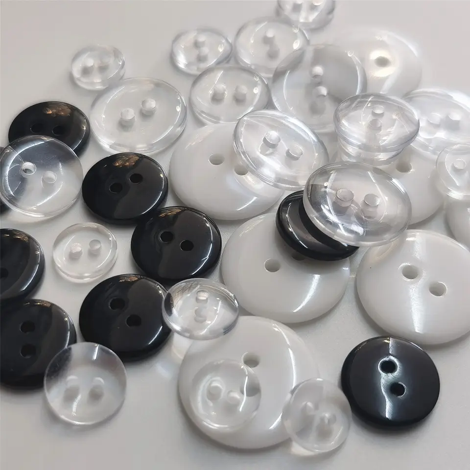 White 2-hole 4-hole resin bread button clothing accessories Universal plastic button dye able