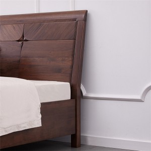 سرير مزدوج من خشب الجوز الصلب بتصميم كلاسيكي بسيط
