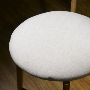 Jedilni stol z mehko blazino iz masivnega belega hrasta moderen, naravne barve