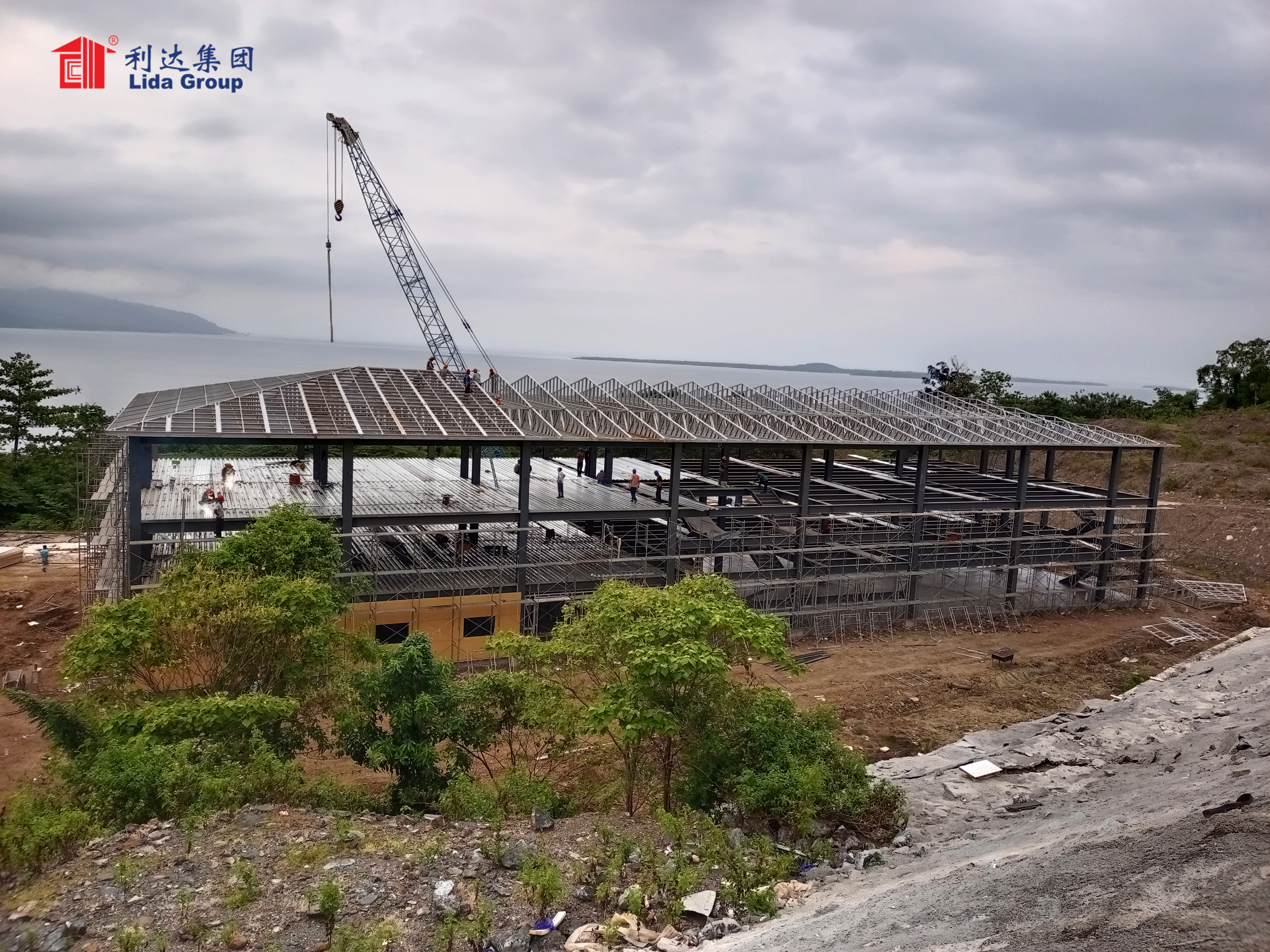 Китай Постачання збірних легких сталевих конструкцій Майстерня Склад збірних сталевих конструкцій