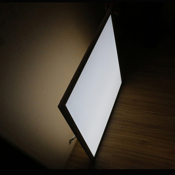 36W 40W 60×60 dvostranska LED stropna svetilka