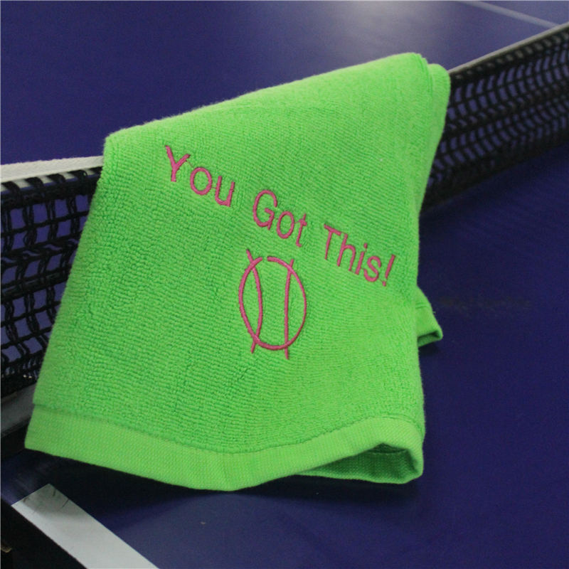 Custom na 100% cotton embroidery logo ng gym towel na mga sport towel