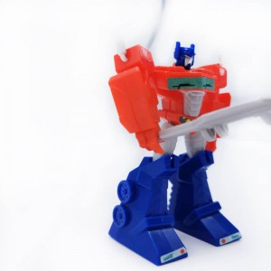 Plastic Toy Of Transformers Reaction Figur Legetøj – Optimus Prime