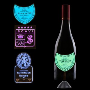 Factory direct sales of red wine manor custom size shape color logo reuse led waterproof high-end bottle label