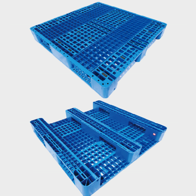 Injection Molding1311-A 3Runners Plastic Pallets