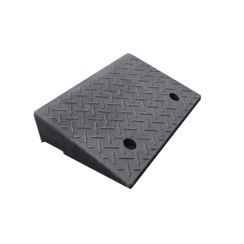 490 * 430 * 110mm Rubber curb Ramp