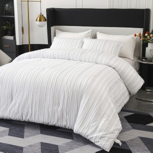 Iseti yeFroal White Stripe Comforter