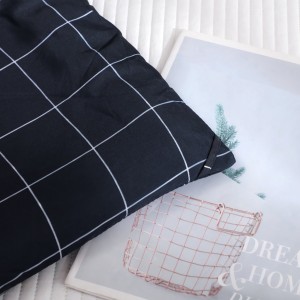 „LUCKYBULL Navy Grid“ antklodės rinkinys, 3 dalių pilnas patalynės komplektas „Fluffy Down“ alternatyvus tamsiai mėlynos spalvos tinklelio užklotas su baltomis linijomis, tinklinis minkštos tekstūros antklodė su 2 pagalvių užvalkalais visais sezonais