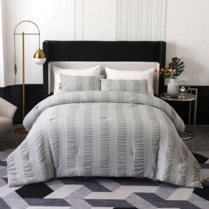 Seersucker Striped Queen Set přikrývek (90 × 90 palců), 3 kusy – 100% měkké, prané mikrovlákno, lehké přikrývky se 2 polštáři, All Season Down Alternativní sada přikrývek na ložní prádlo, šedá