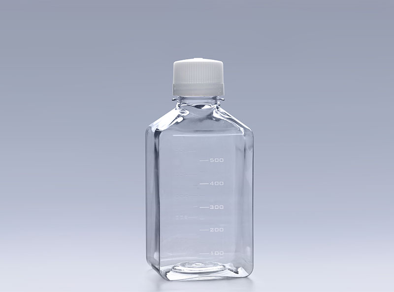 Consulteu tres aplicacions d'ampolles mitjanes PETG