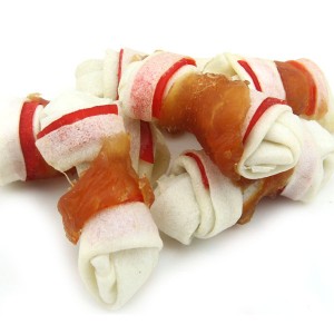 LSC-50 (2) Red Rawhide Knot Twined by Chicken Friandises naturelles pour chiens