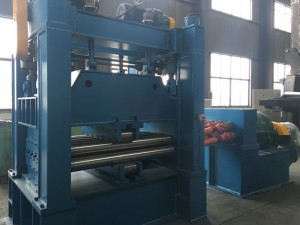 Automatic Steel plate flattening Leveling Straightening machine