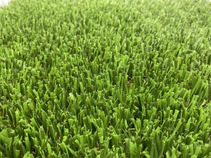 Hrubá syntetická tráva odolná voči poveternostným vplyvom pre záhradné terénne úpravy, AMB