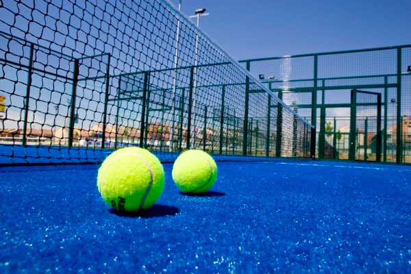 How Much Do You Know about Padle Tennis?
