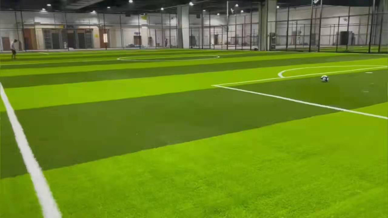 Campo de fútbol cuberto do Centro Internacional de Exposicións de Yiwu