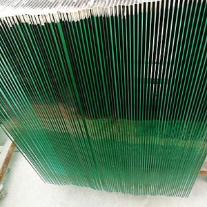 5mm tempered Glass for aluminum railing and deck railing