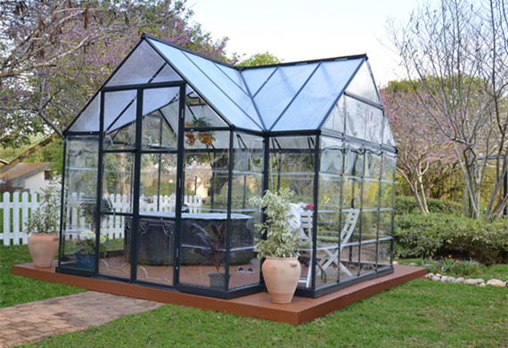 Aluminum greenhouse