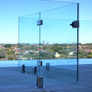 Toughened glass hinge panel and gate panel