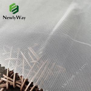 Pëlhurë rrjetë rrjetë prej tyli të bardhë prej 100 poliester me thurje të lakuar për çantën e rrobave