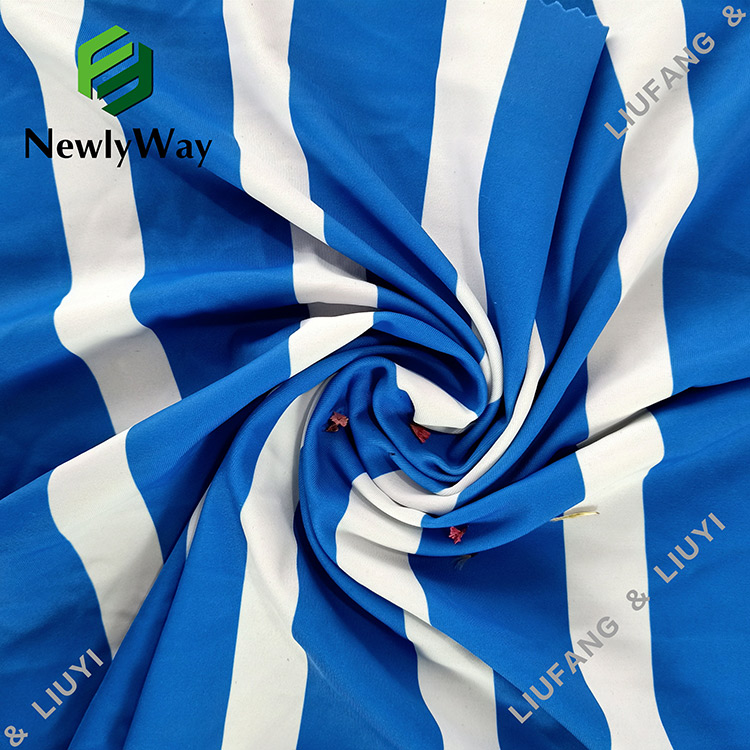 Strixxi Blu Stampati Nylon Spandex 4 Way Stretch Knit Tessili għal Swimwear u speedo