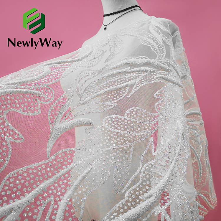 China Shaoxing textil especializado elegante colorido lentejuelas brillo bordado encaje tul tela para vestidos de novia