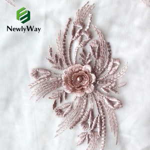 Commerce de gros de tissu de dentelle africaine 3D Appliques de fleurs Tissus de tulle de maille de broderie