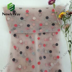 Tela de encaje de malla de tul de nailon bordado con patrón de lunares para faldas de bebé