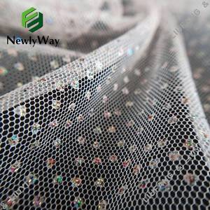 ဖက်ရှင်အ၀တ်အထည်များအတွက် Glitter အဖြူရောင် Tulle Polyester Mesh Lace Fabric အမျိုးမျိုး