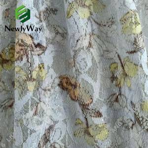 Čipkovaná osnovná pletenina z polyesterovej bavlny s kvetinovou potlačou na odevy