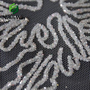 Uus saabunud Crystal Sequins Glitter Sliver White Sparkle Lace vormitud tüllkangas peo pulmakleidi jaoks