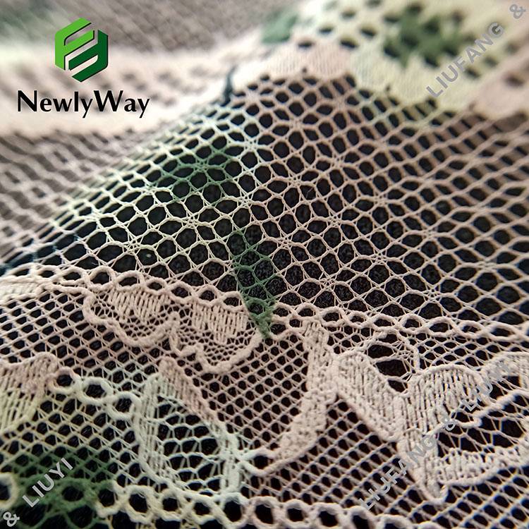 China polyester printe gaas kant warp gebreide stof foar dressmaking Fabrikaasje en fabryk