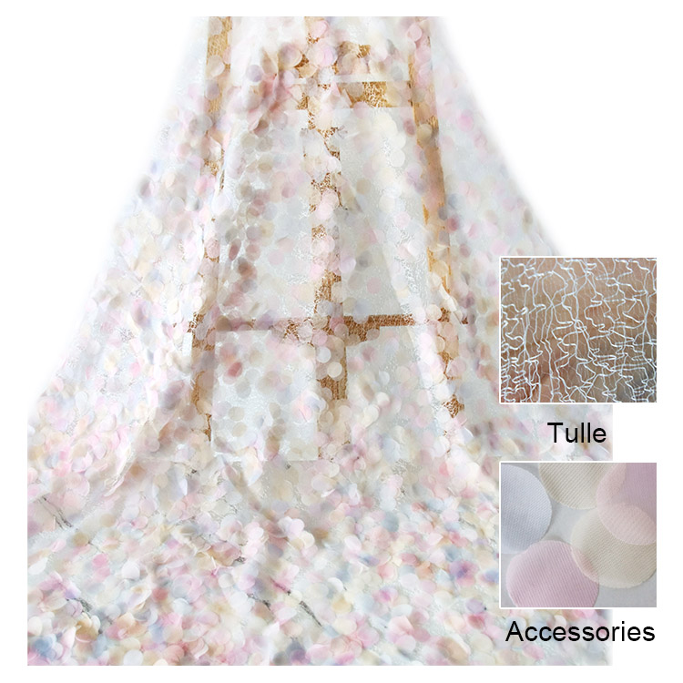 디지털 방식으로 인쇄 마카롱 색깔 100% 폴리에스테 얇은 명주 그물에 의하여 수를 놓은 레이스 직물 소녀 같은 파티 드레스