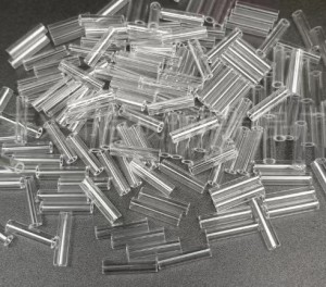 Lead-free low-temperature Glass for packaging semiconductor and glass tube