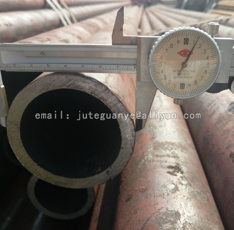Mataas na kalidad ng ASTM A53-A industrial pipe carbon seamless steel pipe Nag-aalok ng Itinatampok na Larawan