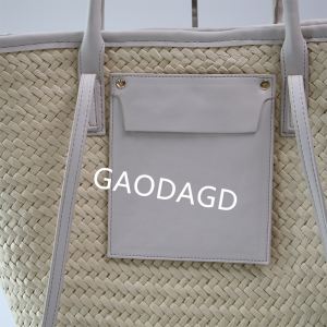 फ्रेंच मोठ्या क्षमतेची टोट बॅग विणलेली बॅग महिला 2023 समुद्रकिनारी सुट्टीतील पोर्टेबल स्ट्रॉ विणलेली बॅग