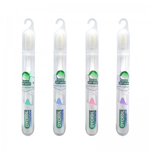 DYCROL® Nazikçe Temizlenen Silikon Diş Fırçası