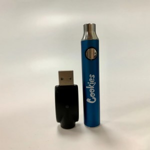 30PCS / Lotbk Baterio 650mAh Tensio Variaj Baterioj Plumo kun USB Ŝargilo Fit510 Vaporigilo Kartoĉo Montriĝis Pakado