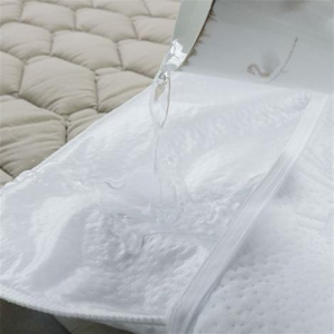 Wholesale White Bamboo Pattern mattress knitted fabric Waterproof Pillow Protector for Bedding