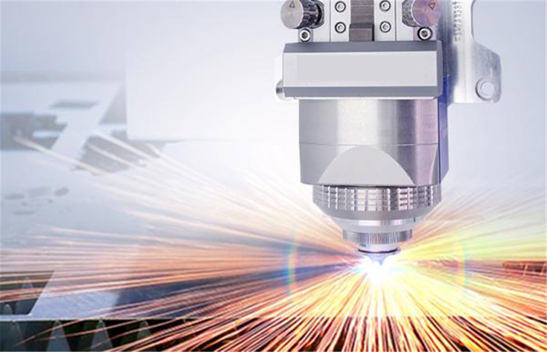 Walong solusyon sa mga karaniwang problemang nararanasan sa panahon ng pagpapatakbo ng Handheld laser welding machine